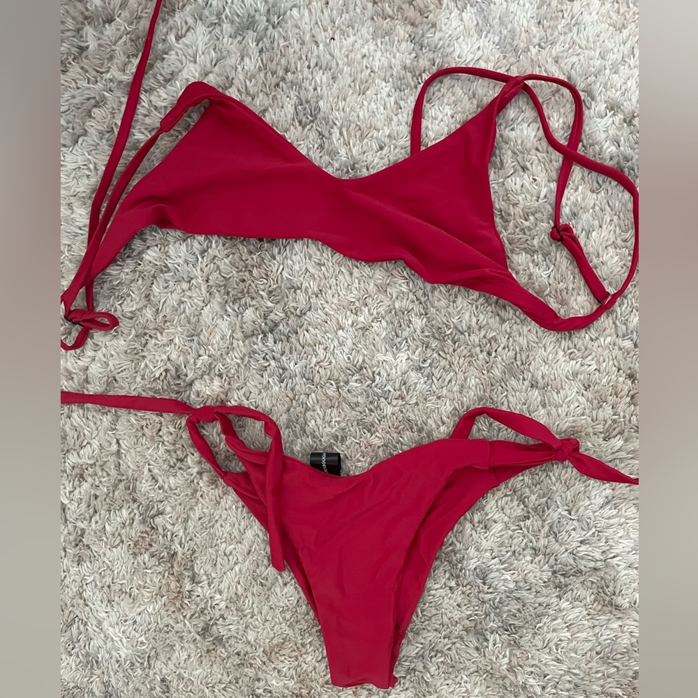 Blackbough red swimsuit set